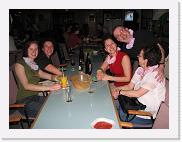 4BOUTS_77 * 640 x 480 * (180KB)